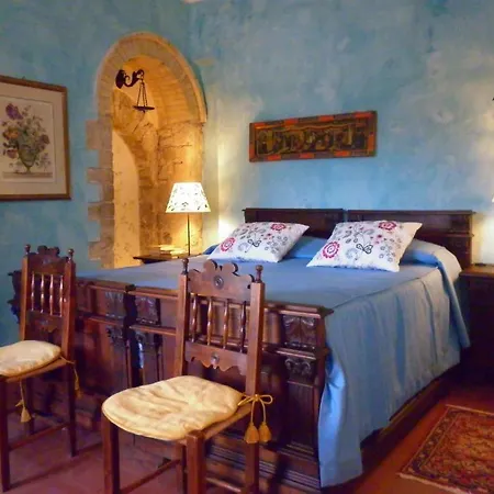 Palazzetto Bentivoglio * Sassoferrato