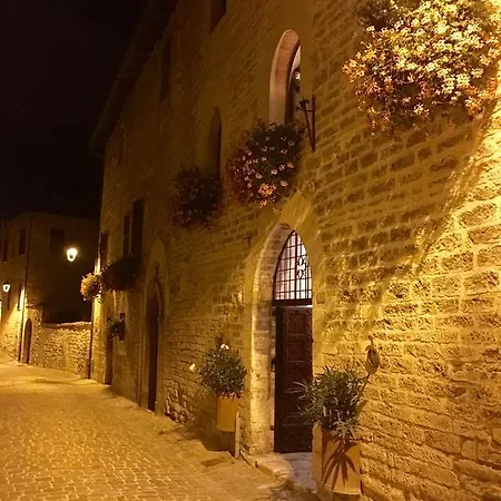 Palazzetto Bentivoglio * Sassoferrato