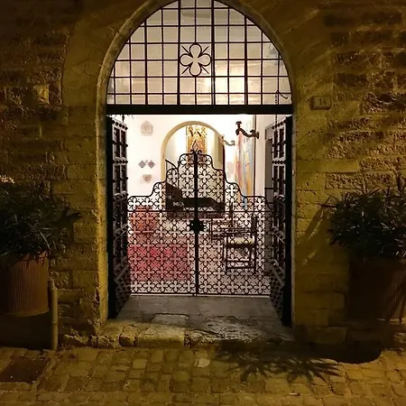 Palazzetto Bentivoglio Sassoferrato