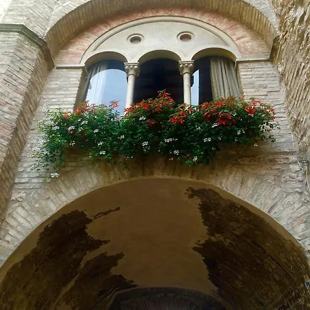Palazzetto Bentivoglio *